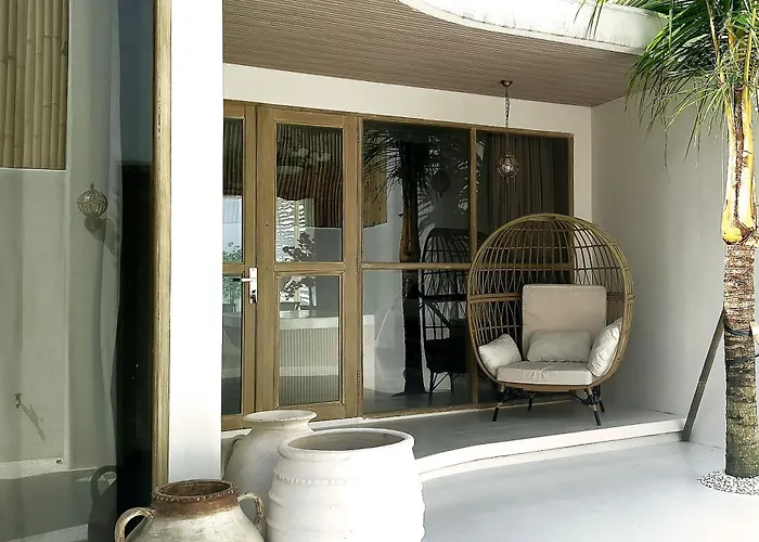Sandwood Retreat Villa